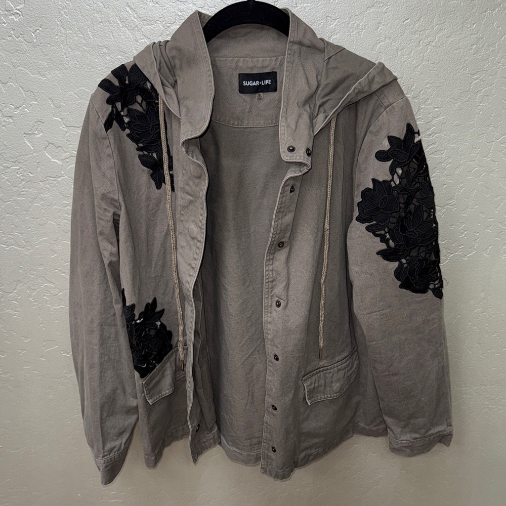 Sugarlips Gray Jacket with Black Details
